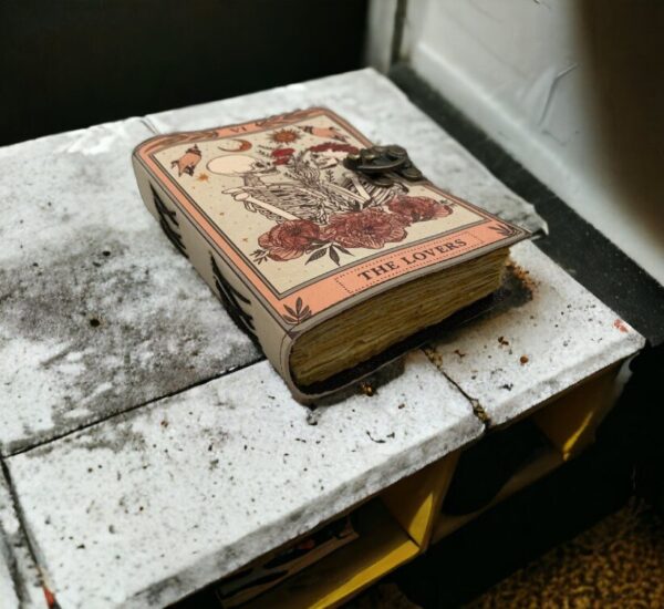 Blank Spell Book of Shadows Vintage Leather Journal - Image 4